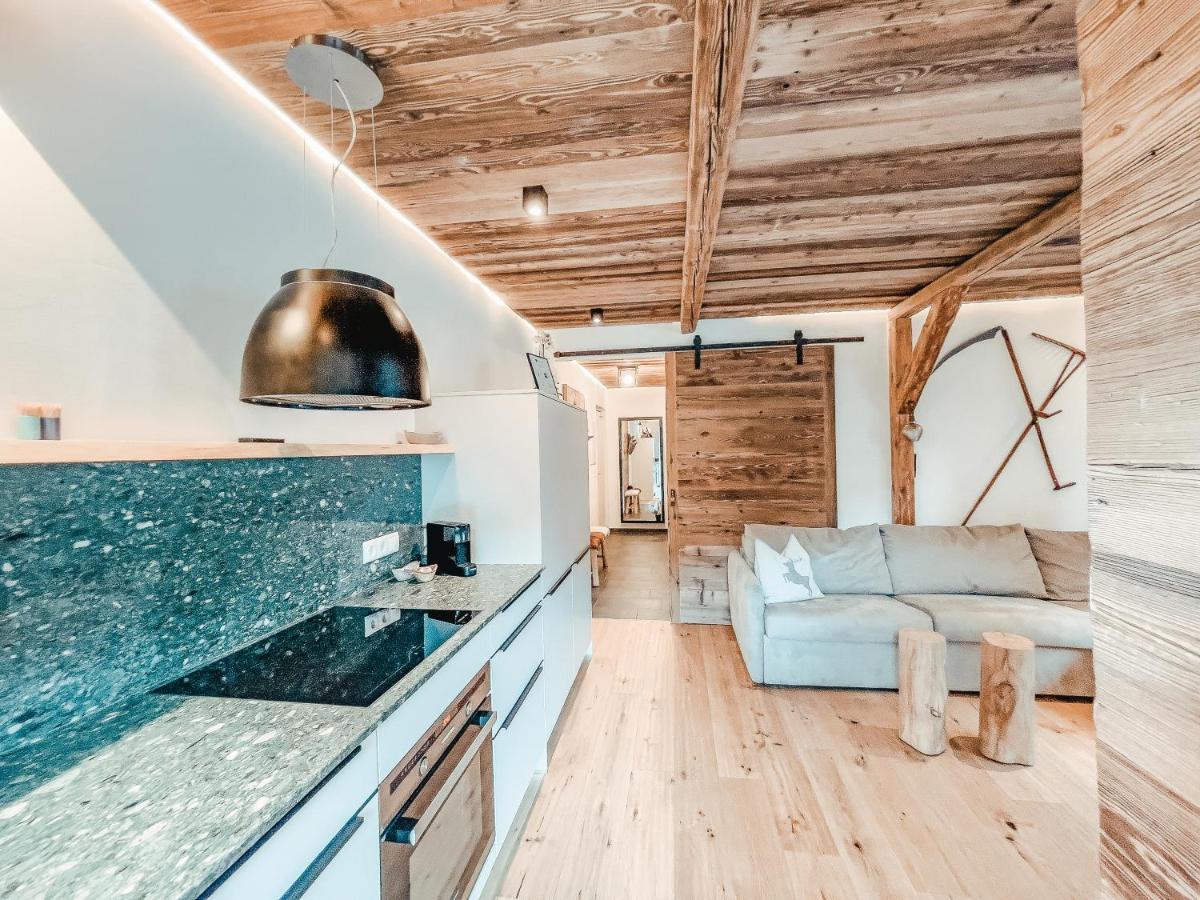 Oldwood Chalet - Balcony & Car Park By Alpenluxus Appartements フューゲン エクステリア 写真