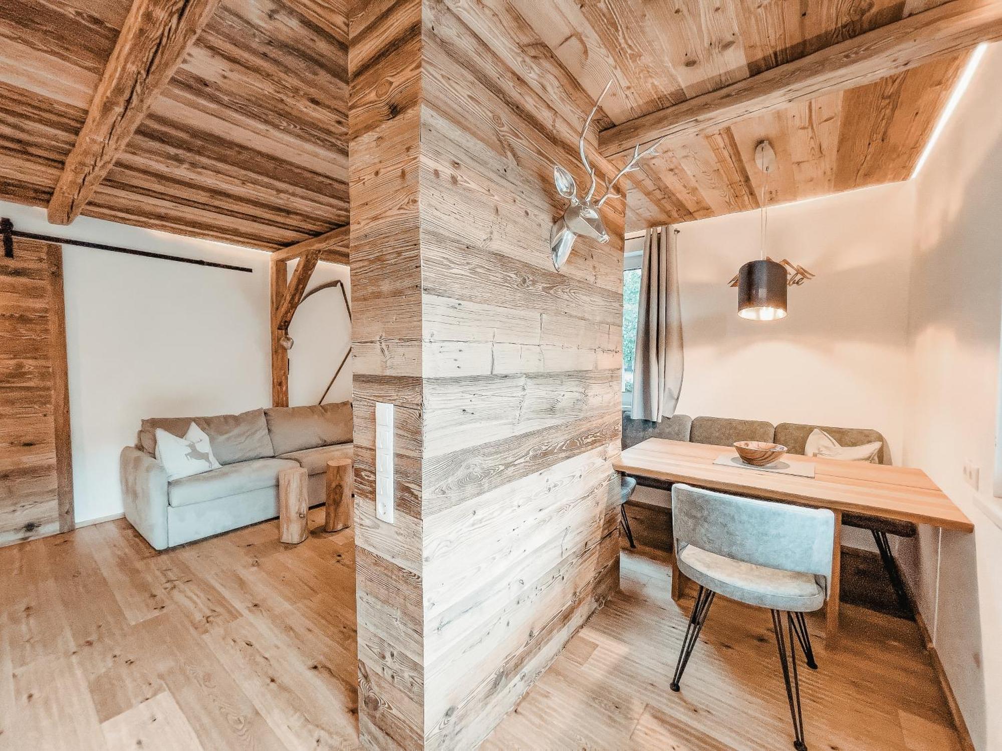 Oldwood Chalet - Balcony & Car Park By Alpenluxus Appartements フューゲン エクステリア 写真